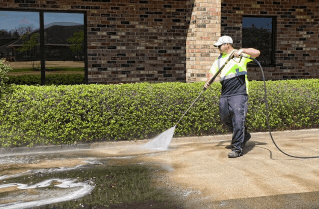 commercial concrete cleaning in overlandpark